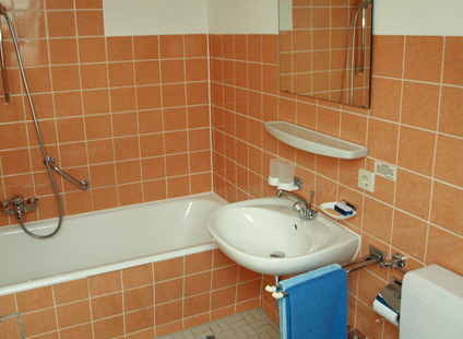 Badezimmer - Gästehaus ROTH